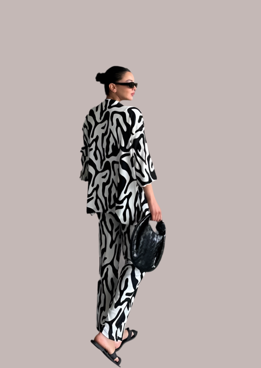 Zebra Patterned Kimono Set
