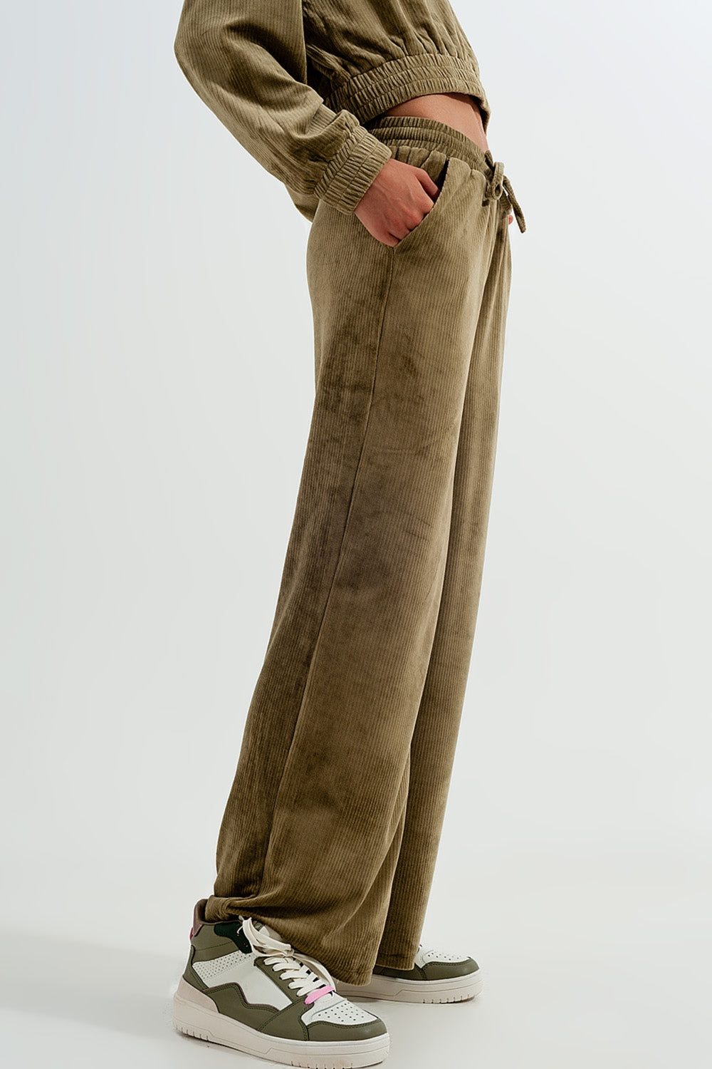 Women's Jogger Drawstring Waist in Green