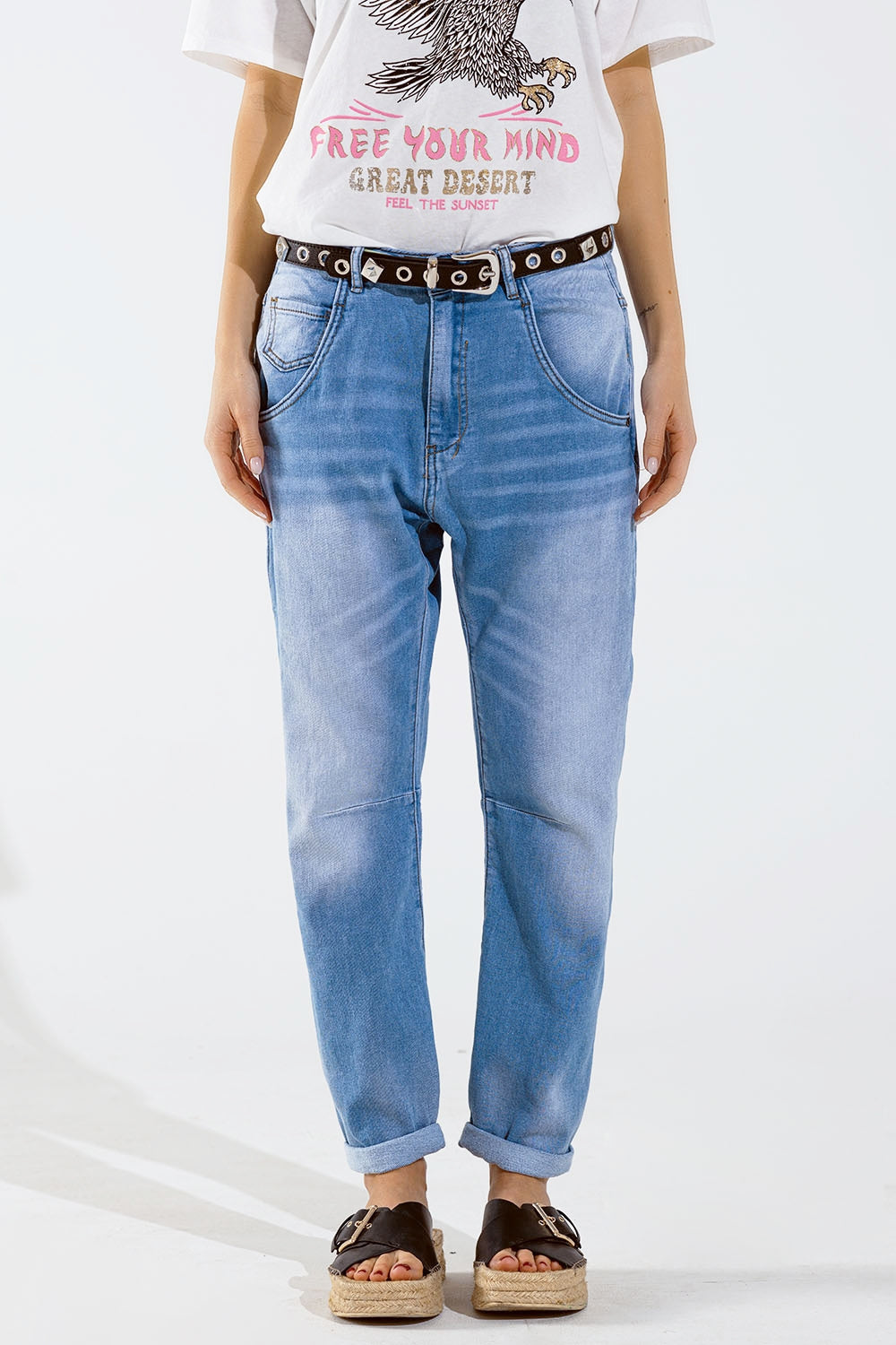 Basic Women Jeans With Stitch Detail